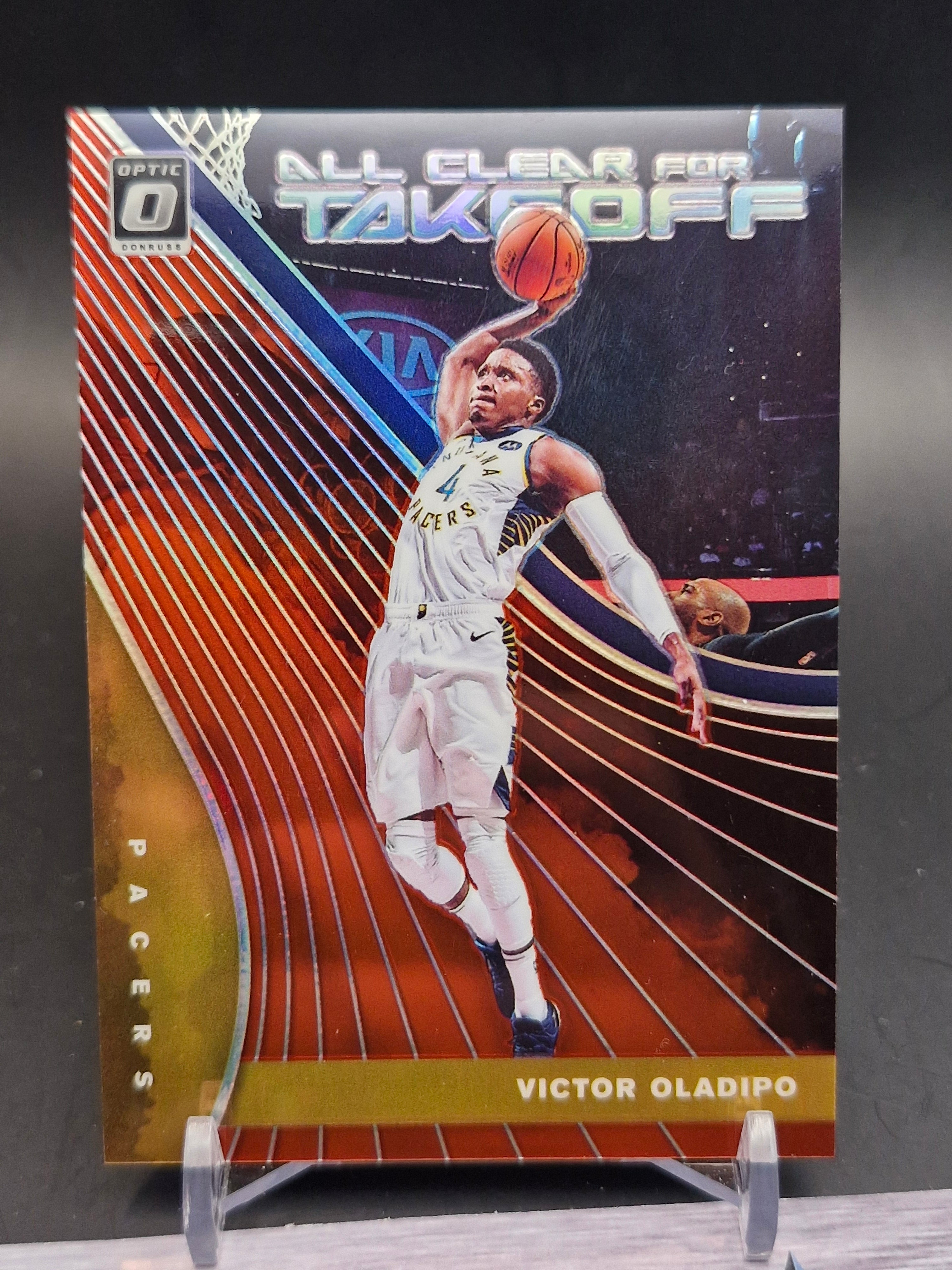 2019-20 Donruss Optic #3 Victor Oladipo All Clear for Takeoff Red #/99