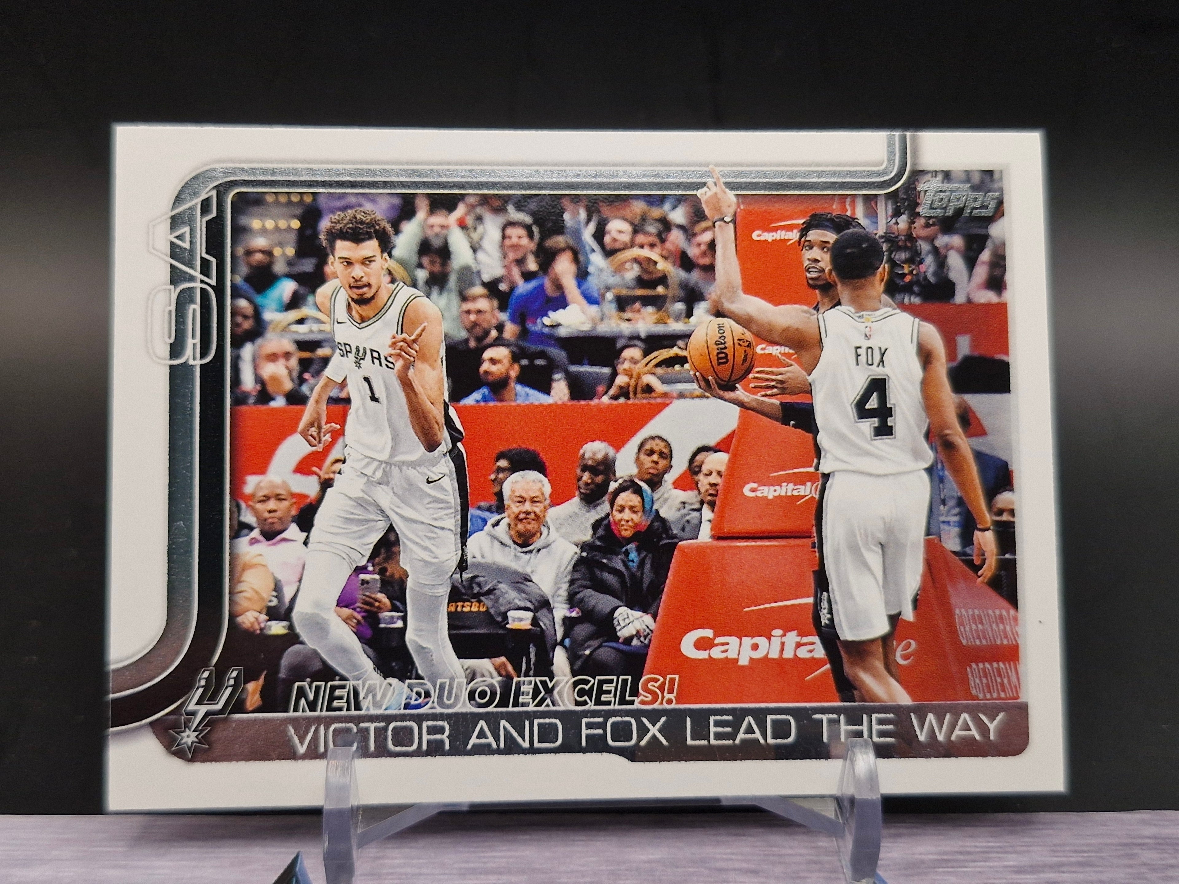 2025-26 Topps #300 New Duo Excels! Rainbow Foilboard