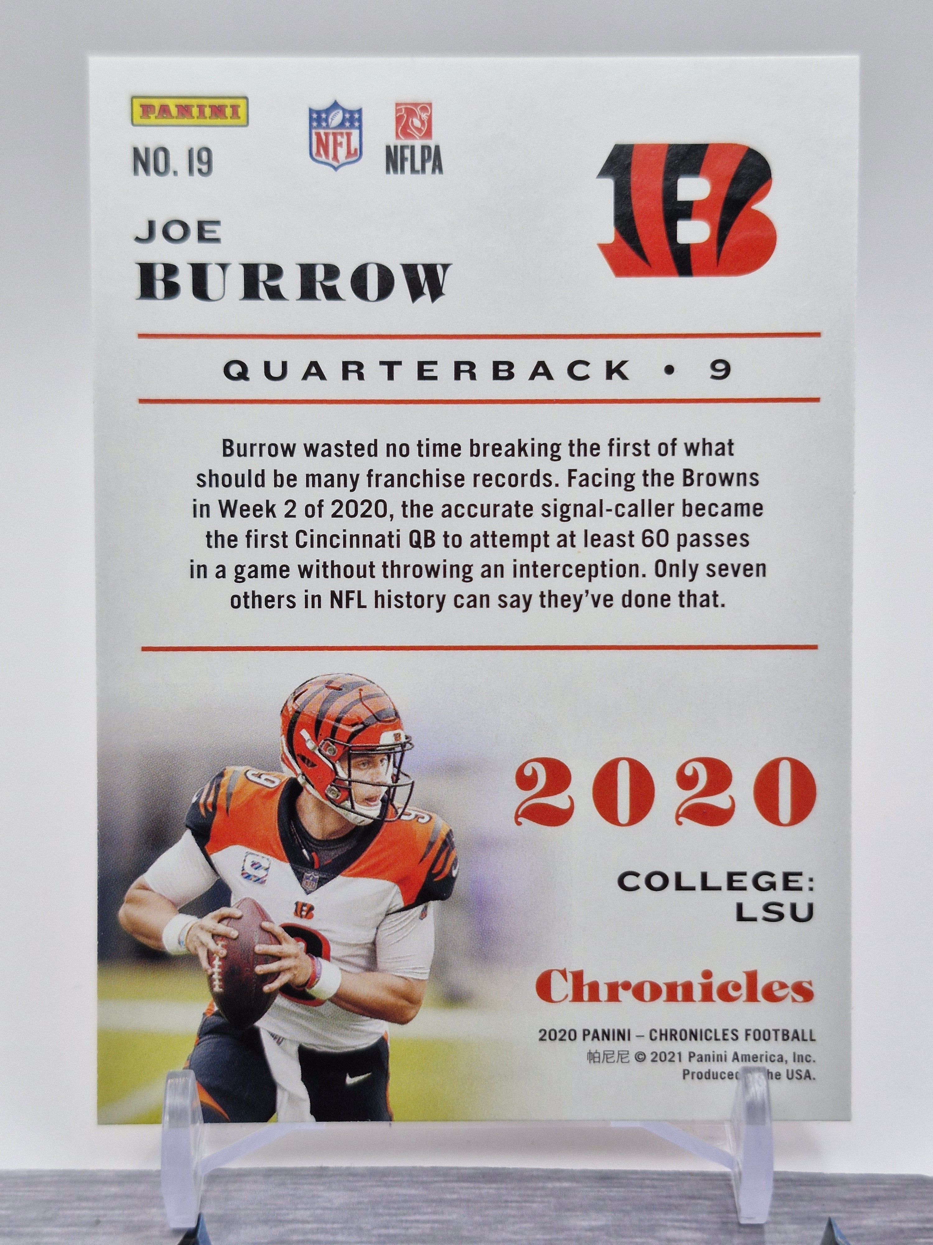 2020 Panini Chronicles #19 Joe Burrow Green