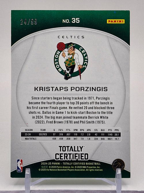2016-17 Panini Noir #35 Kristaps Porzingis Auto Noir Color #/99