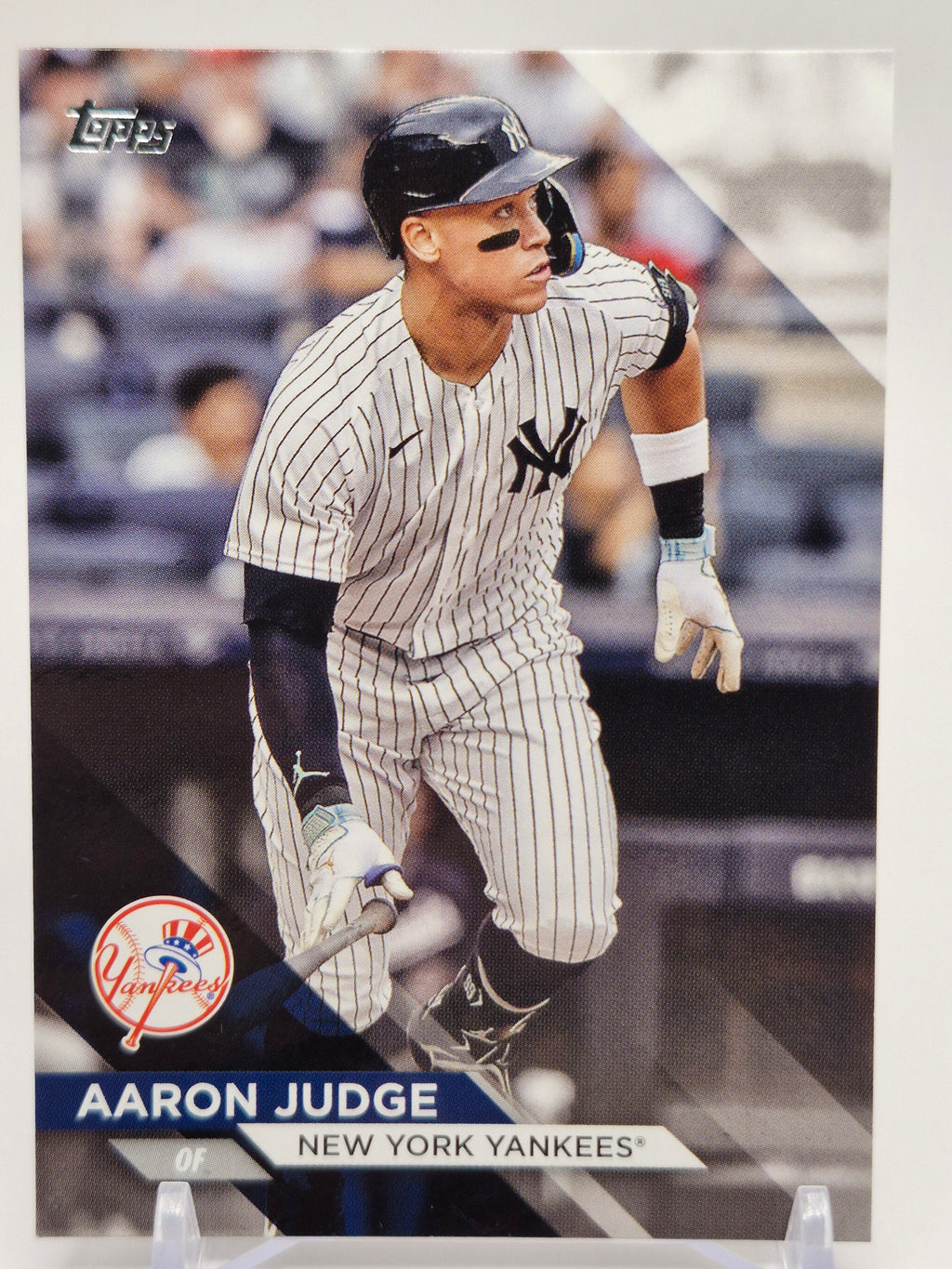 2024 Topps #27 Aaron Judge Flagship Collection