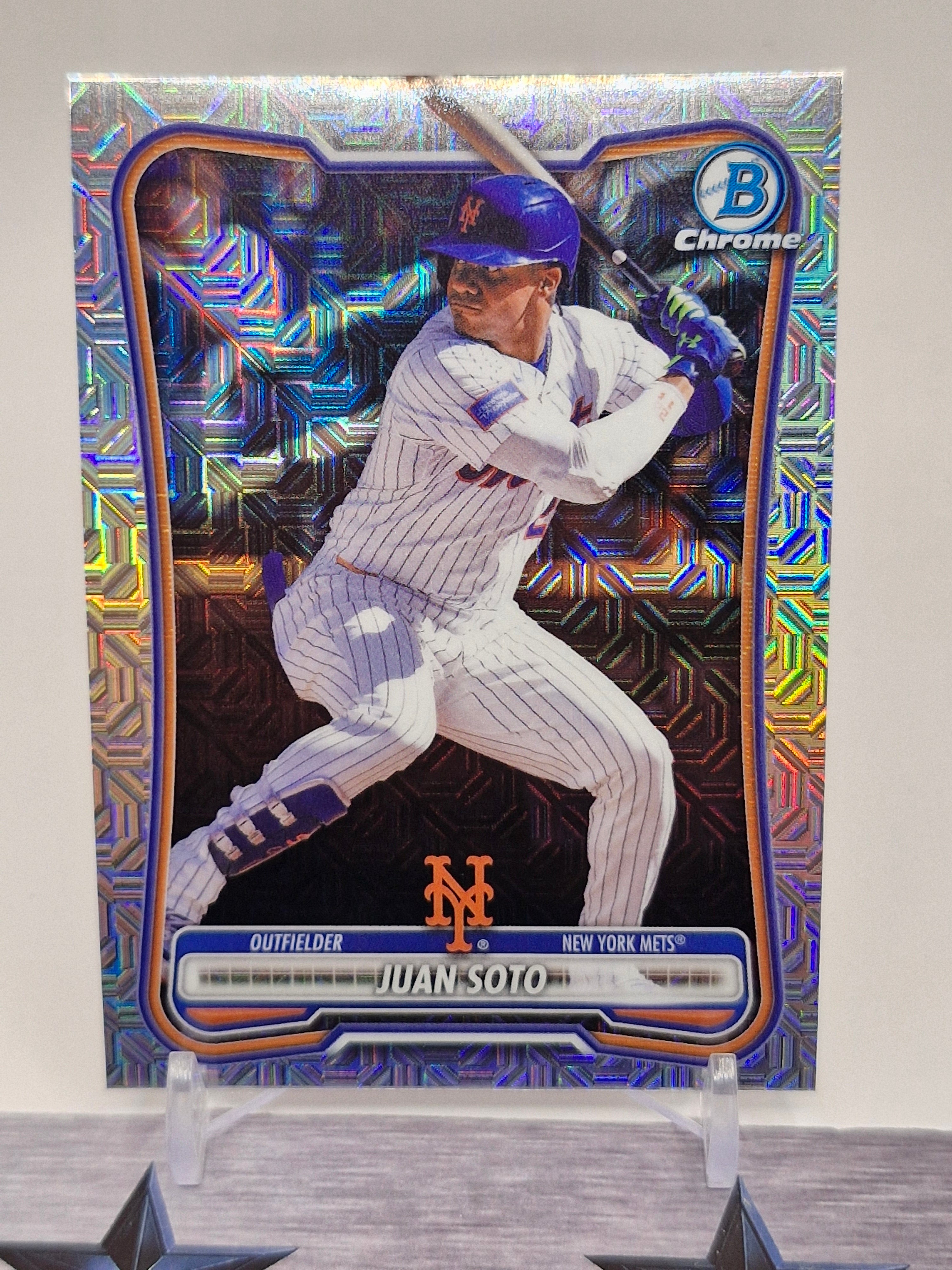 2026 Bowman #97 Juan Soto Chrome Mojo Refractors