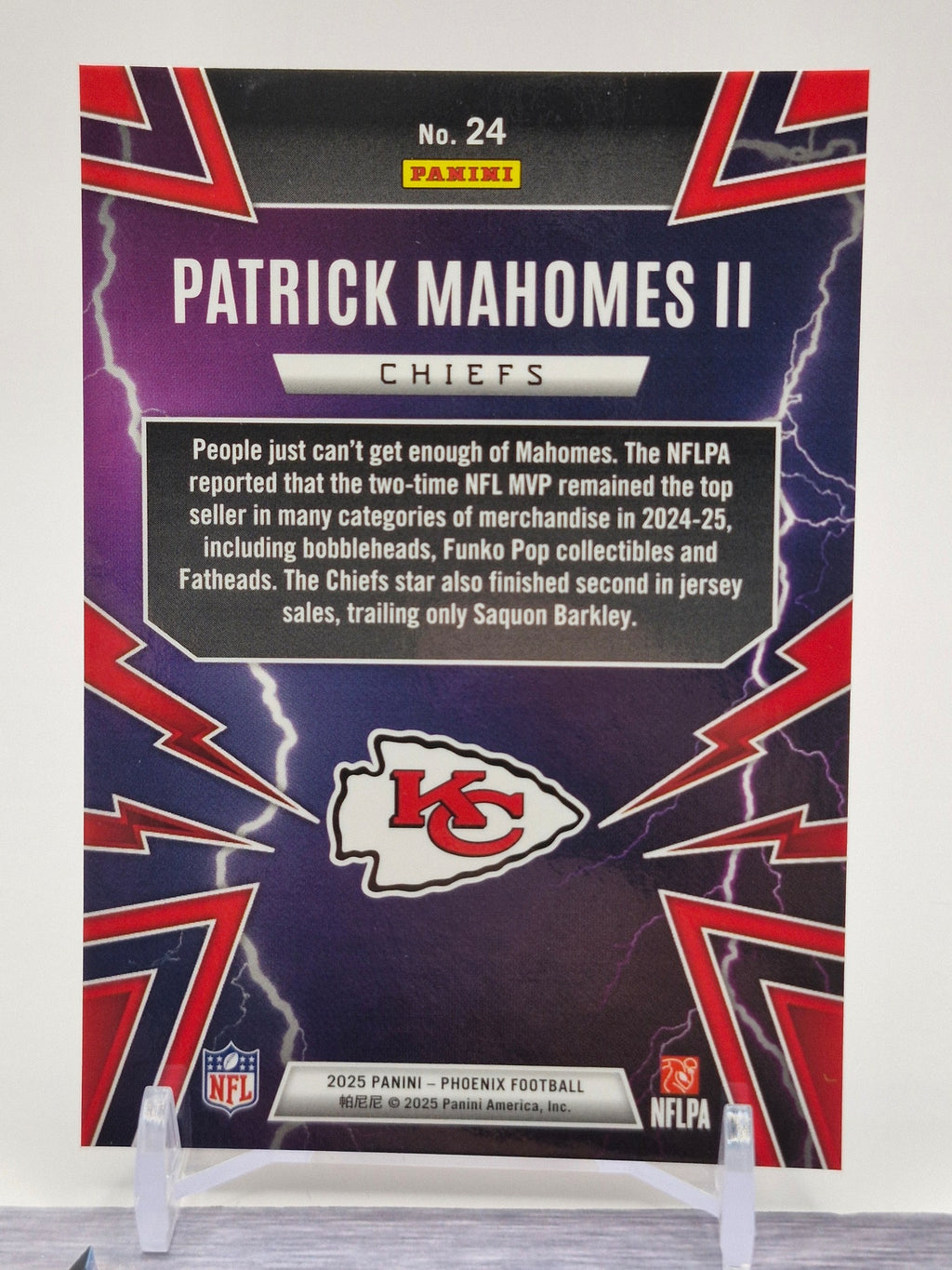 2025 Panini Phoenix #24 Patrick Mahomes II Thunderbirds Green Winter Prizm