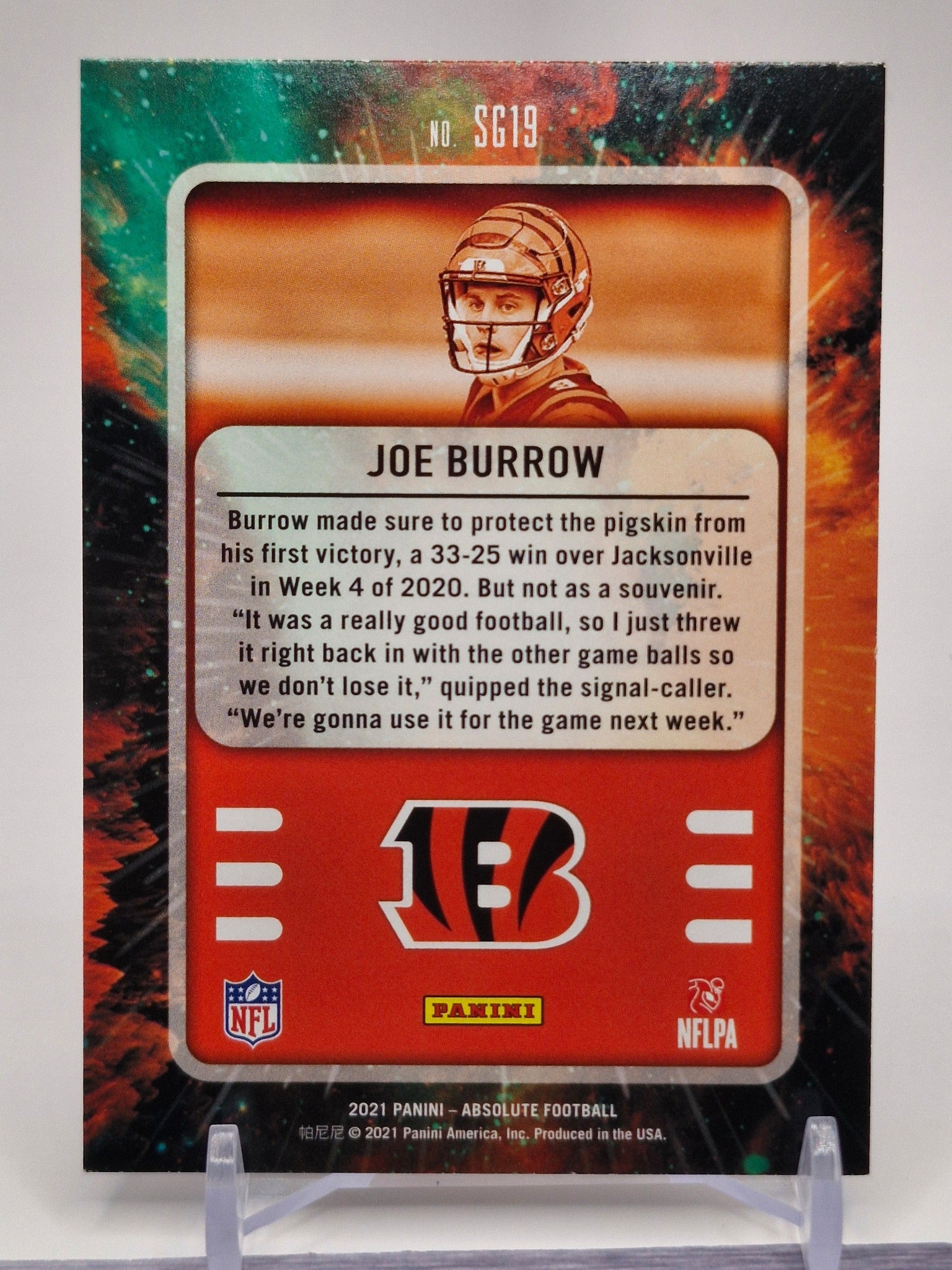2021 Panini Absolute #SG19 Joe Burrow Star Gazing Spectrum Black #/1