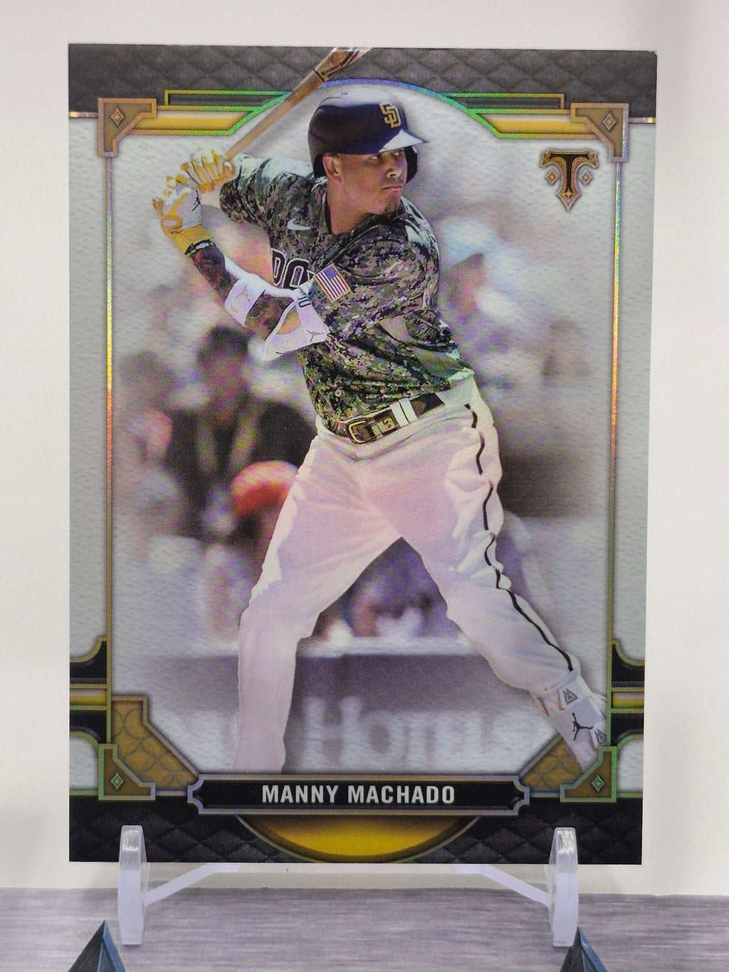 2022 Topps Triple Threads #33 Manny Machado