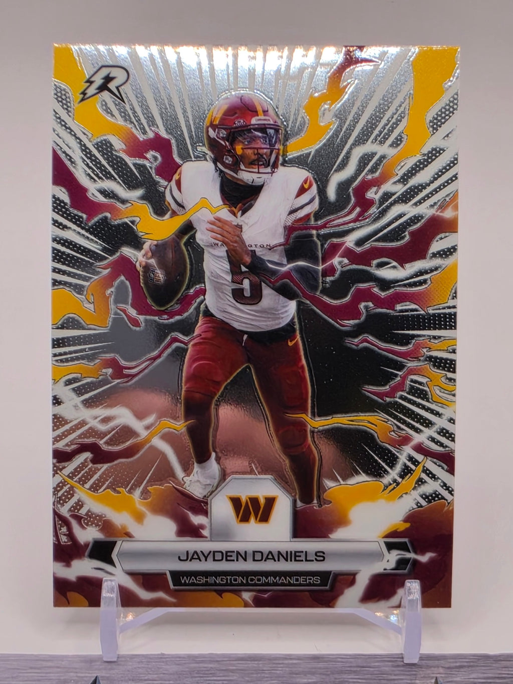 2025 Topps Resurgence #98 Jayden Daniels