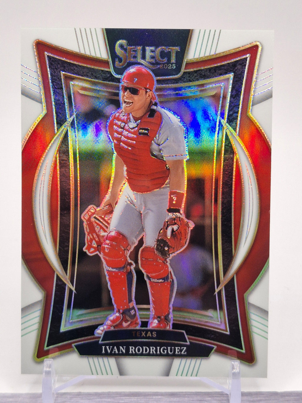 2025 Panini Select #48 Ivan Rodriguez Red and Blue Prizms #/399