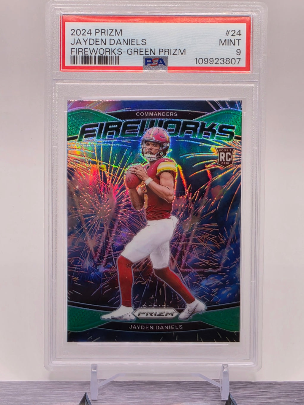 2024 Panini Prizm #24 Jayden Daniels Fireworks Green Prizm