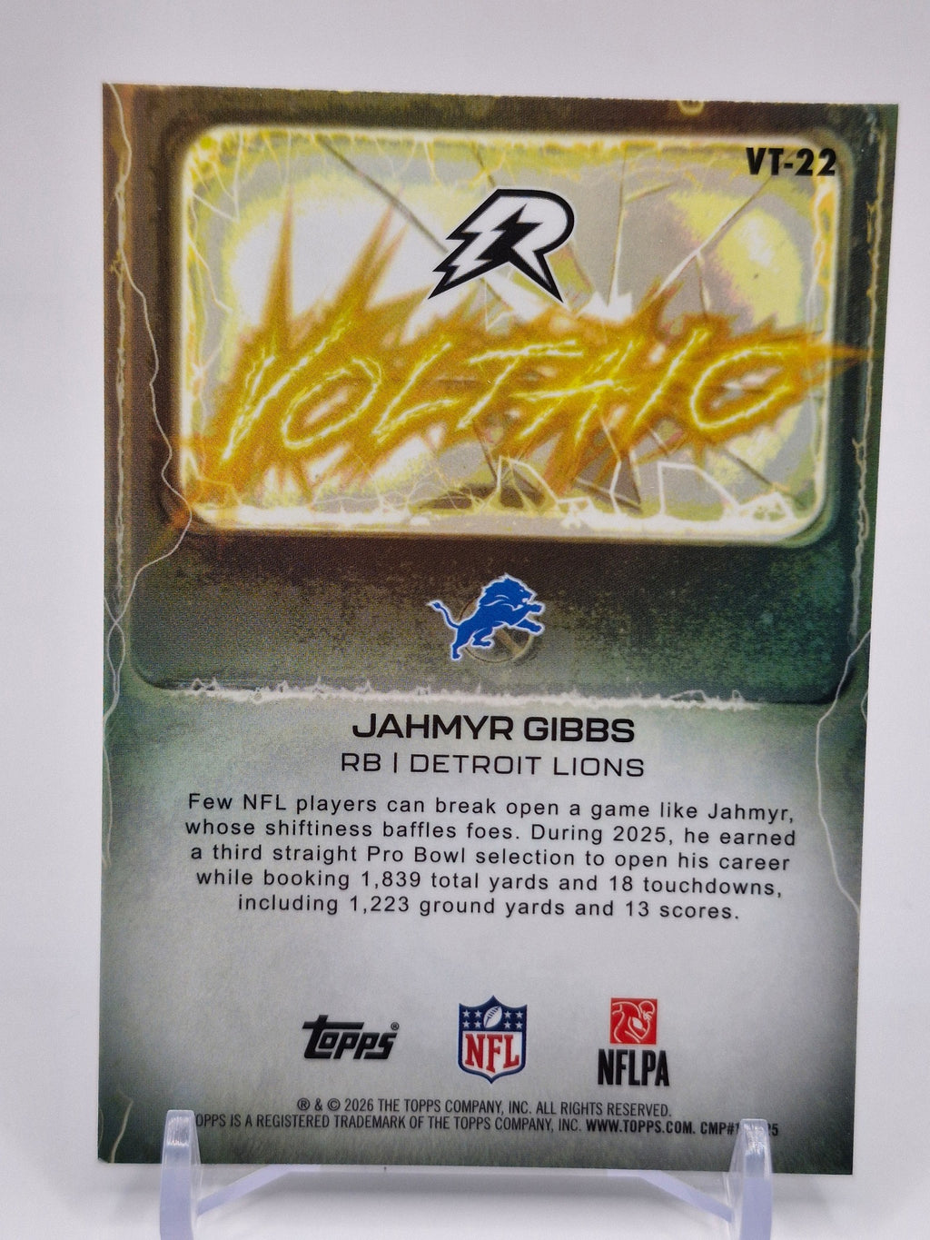 2025 Topps Resurgence #VT-22 Jahmyr Gibbs Voltaic