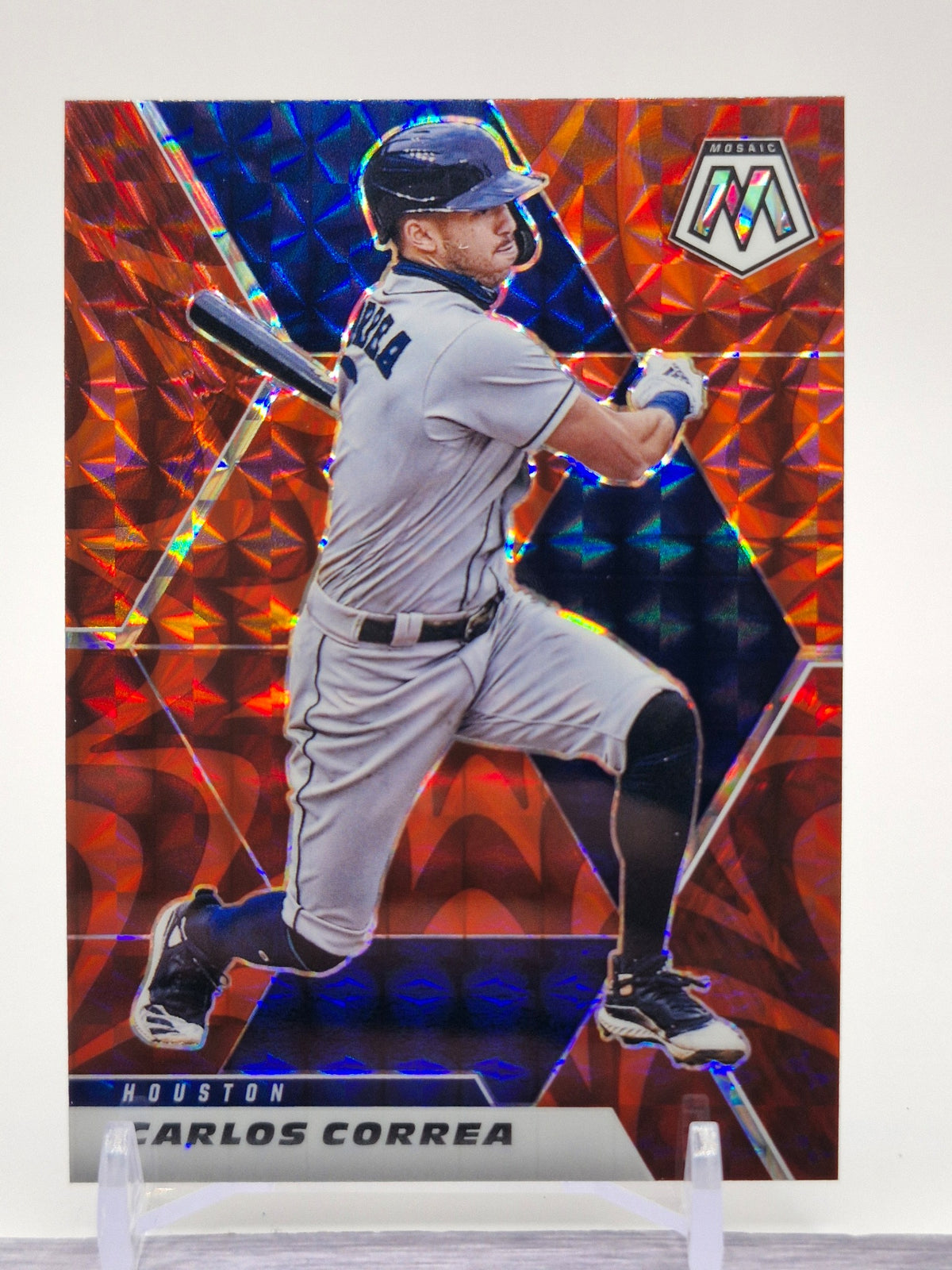 2021 Panini Mosaic #107 Carlos Correa