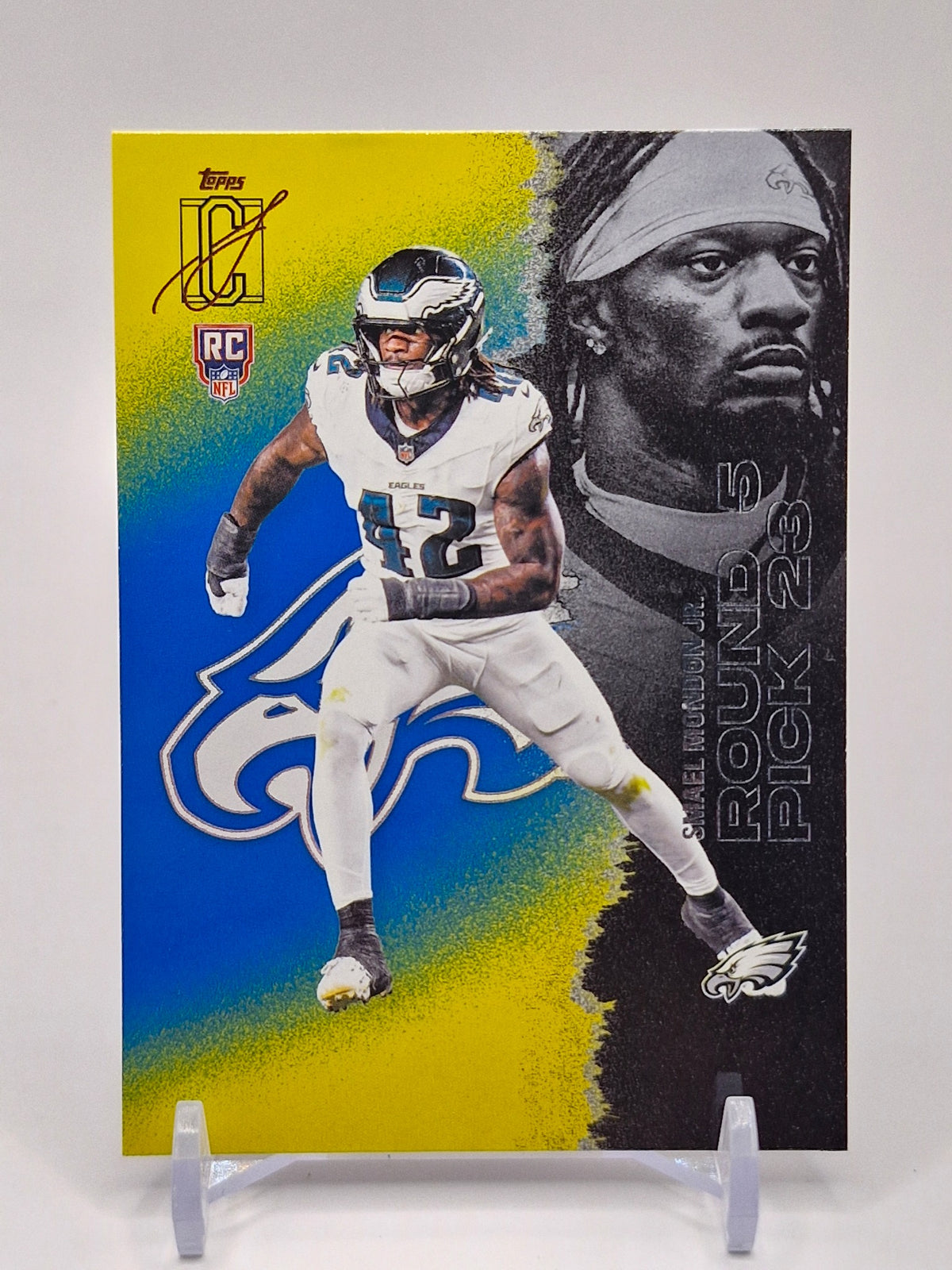 2025 Topps Signature Class #217 Smael Mondon Jr. Blue & Yellow