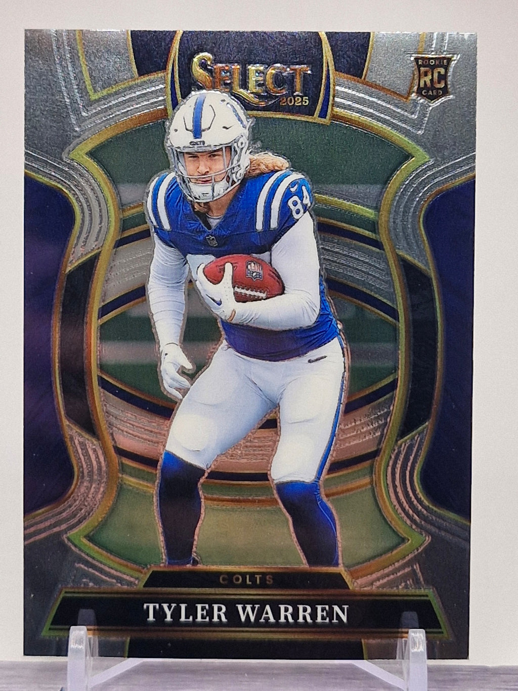 2025 Panini Select #33 Tyler Warren Silver Prizm
