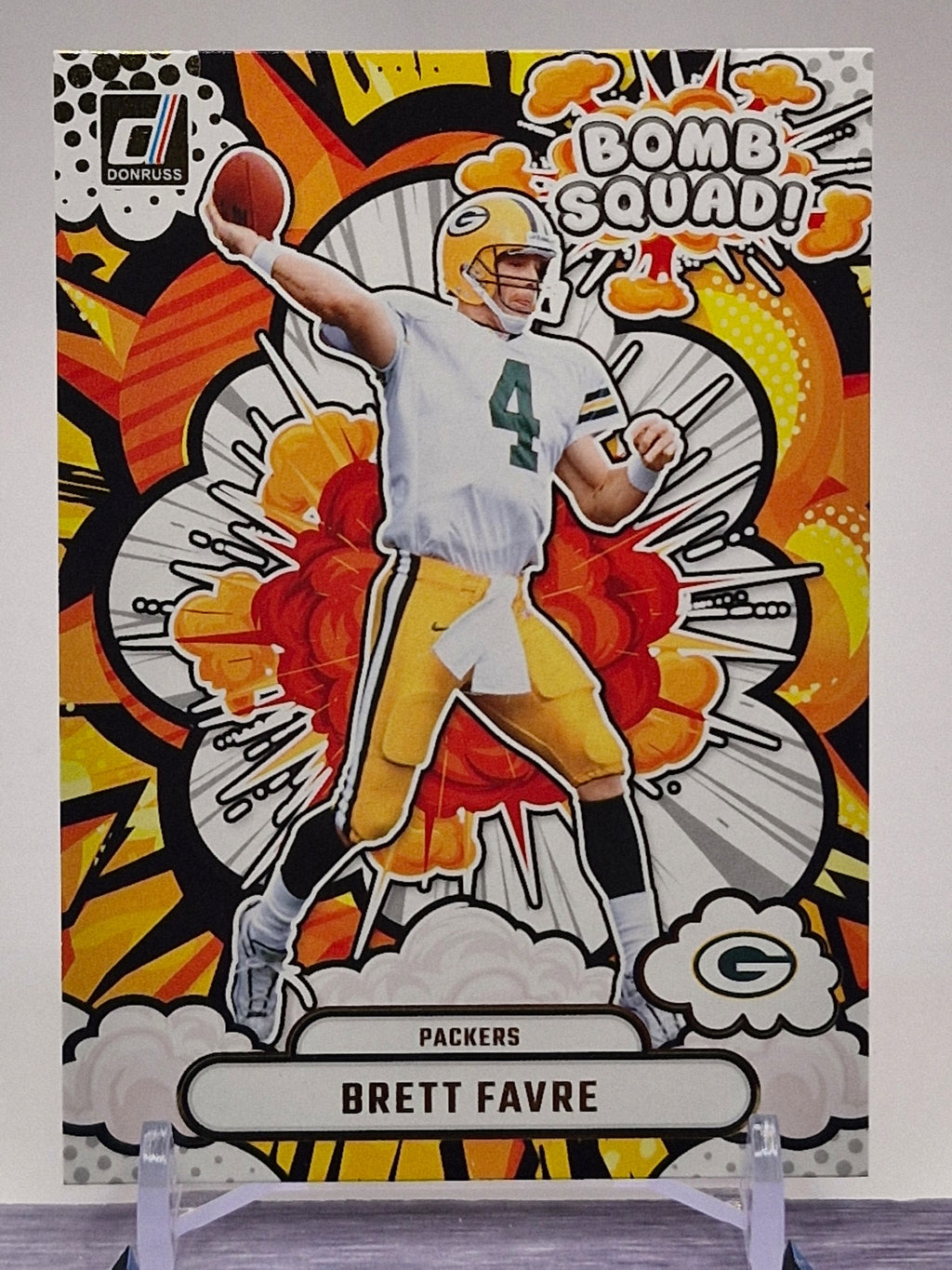 2025 Donruss #BS-BFE Brett Favre Bomb Squad