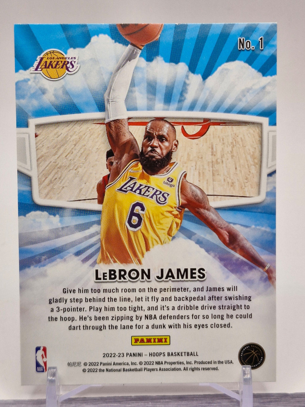 2022-23 Hoops Winter #1 LeBron James Skyview