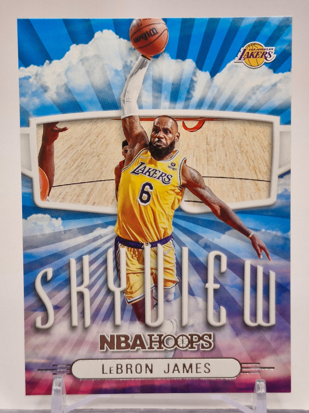 2022-23 Hoops Winter #1 LeBron James Skyview