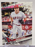 2017 Topps Holiday #HMW25 Mike Trout Metallic Snowflakes